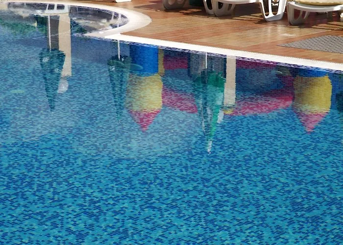 מלון Plamena Palace פרימורסקו