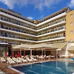 Plamena Palace Szálloda