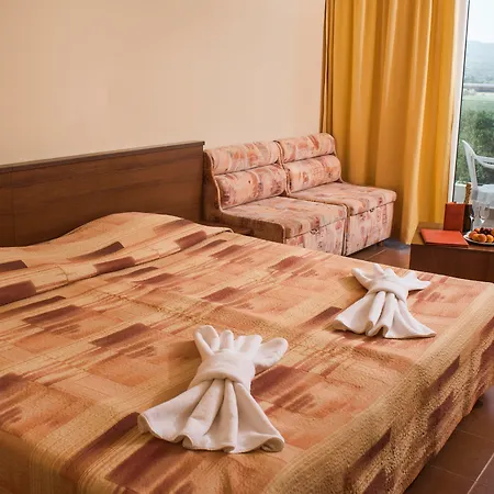 Ξενοδοχείο Plamena Palace 4*