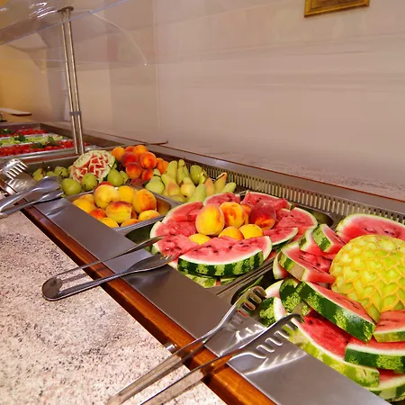 Plamena Palace Hotel 4*