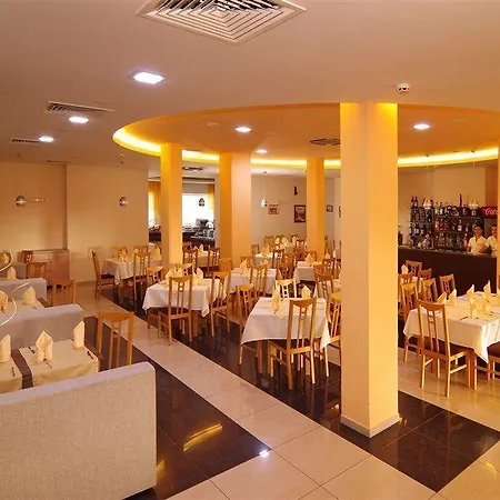 Ξενοδοχείο Plamena Palace 4*
