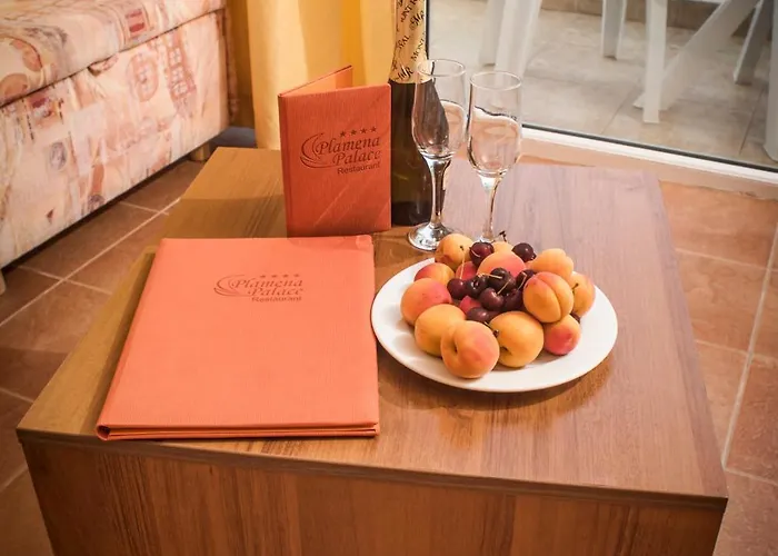 プラメナ パレス