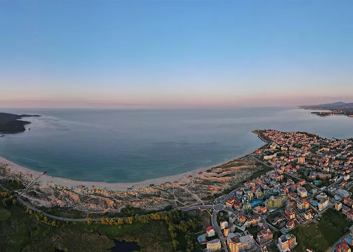 プラメナ パレス ホテル プリモルスコ