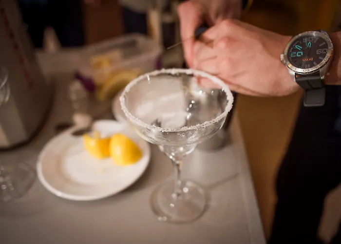 プラメナ パレス ホテル プリモルスコ