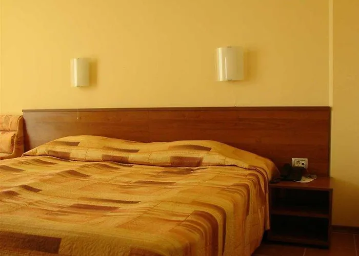 プラメナ パレス